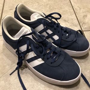 Adidas casual walking shoes